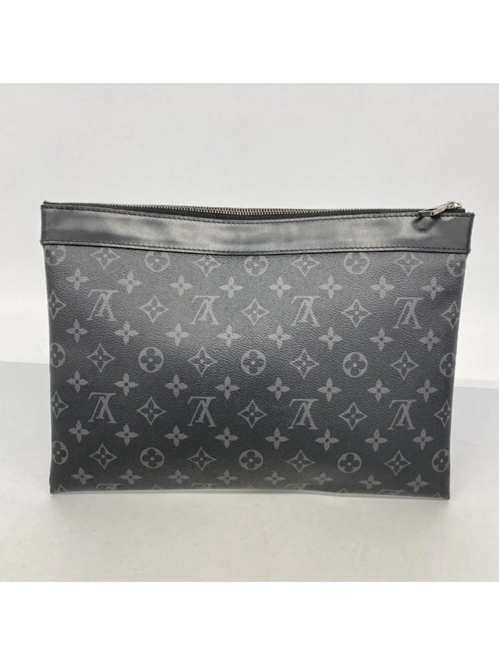 Louis Vuitton Clutch Monogram Eclipse Pochette Discovery Black